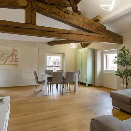 Luxury Design Apt With Amazing View * Verona