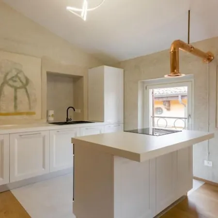 Luxury Design Apt With Amazing View *