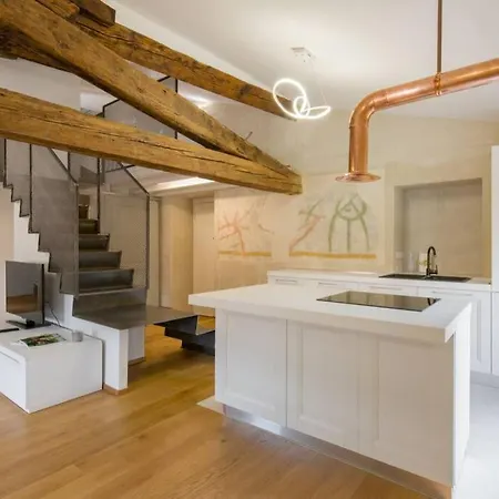 Luxury Design Apt With Amazing View Appartamento