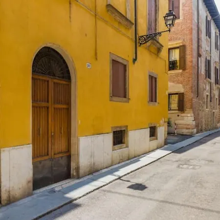 Luxury Design Apt With Amazing View Appartamento Verona
